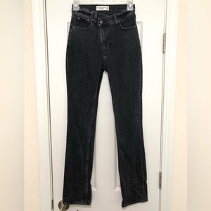 Abercrombie & Fitch 90's Slim Straight Ultra High Rise Black Denim Women’s 24/00